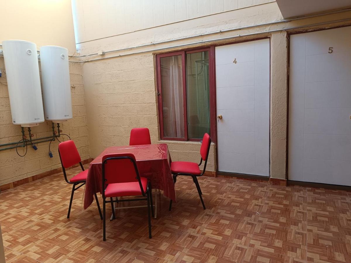 Hostal Ollague, Habitaciones Con Bano Privado Калама Экстерьер фото